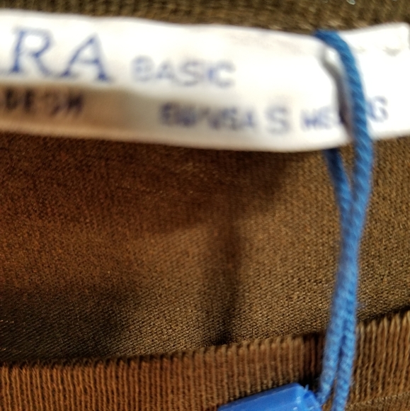 Top - Picture 3 of 3